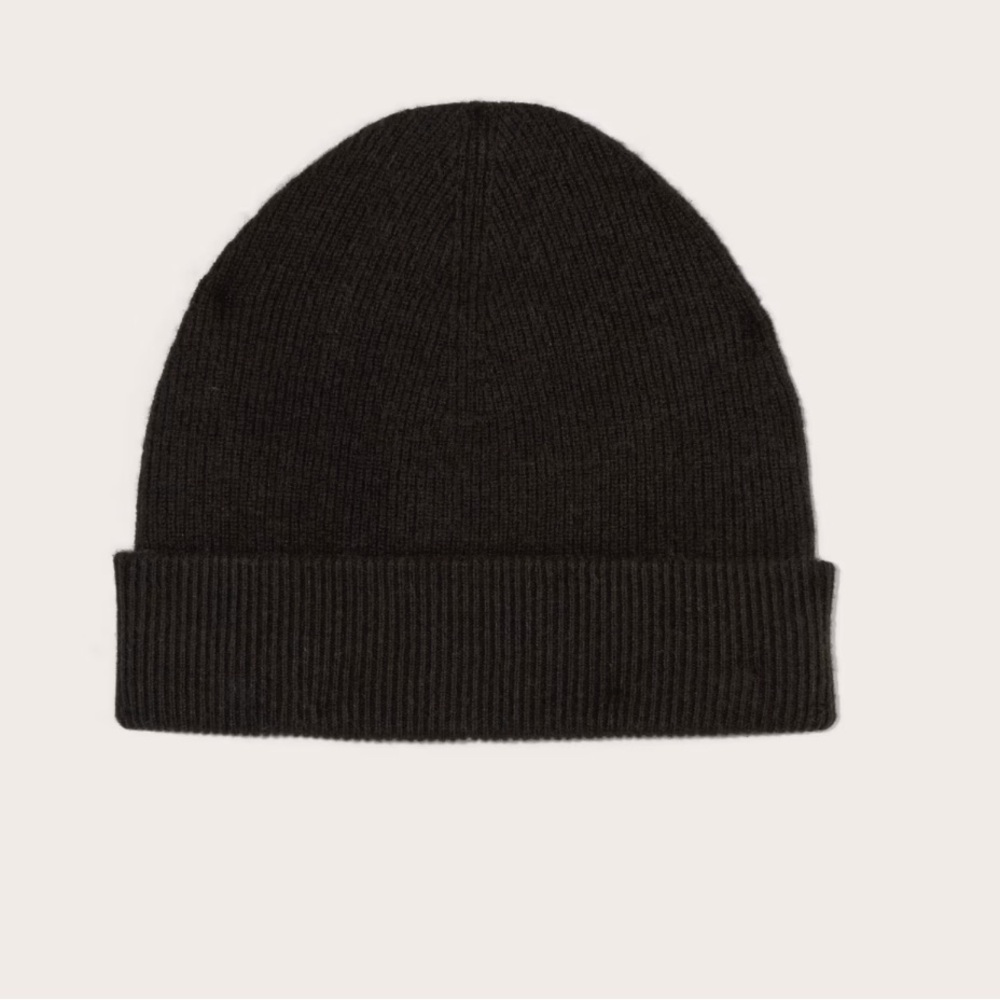 Everlane Black Knit The Cabin Beanie NWT